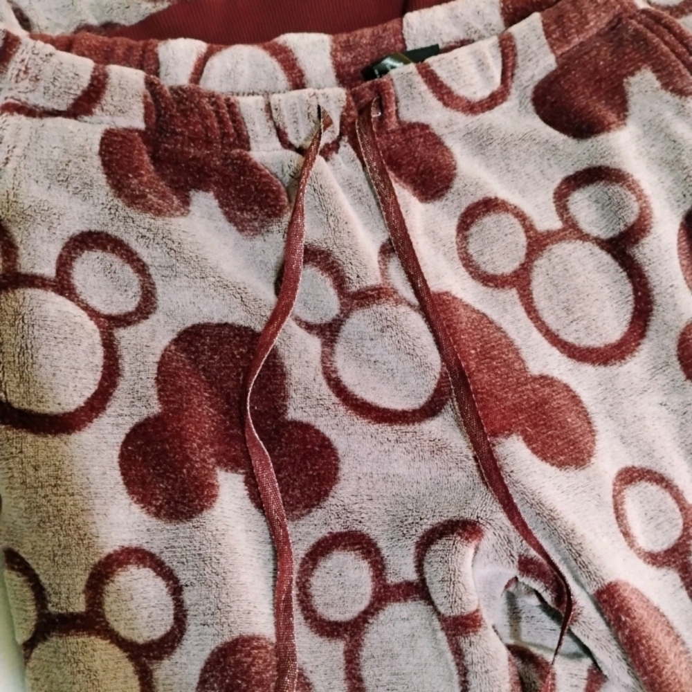 Disney Maroon and Cream Mickey Mouse Pajama Set - Picture 9 of 16